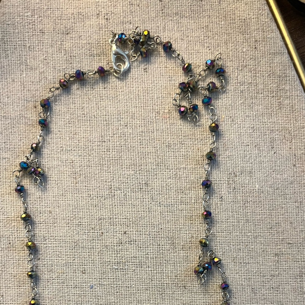 🌙 Silver Toned Gemini Necklace - Picture 5 of 5